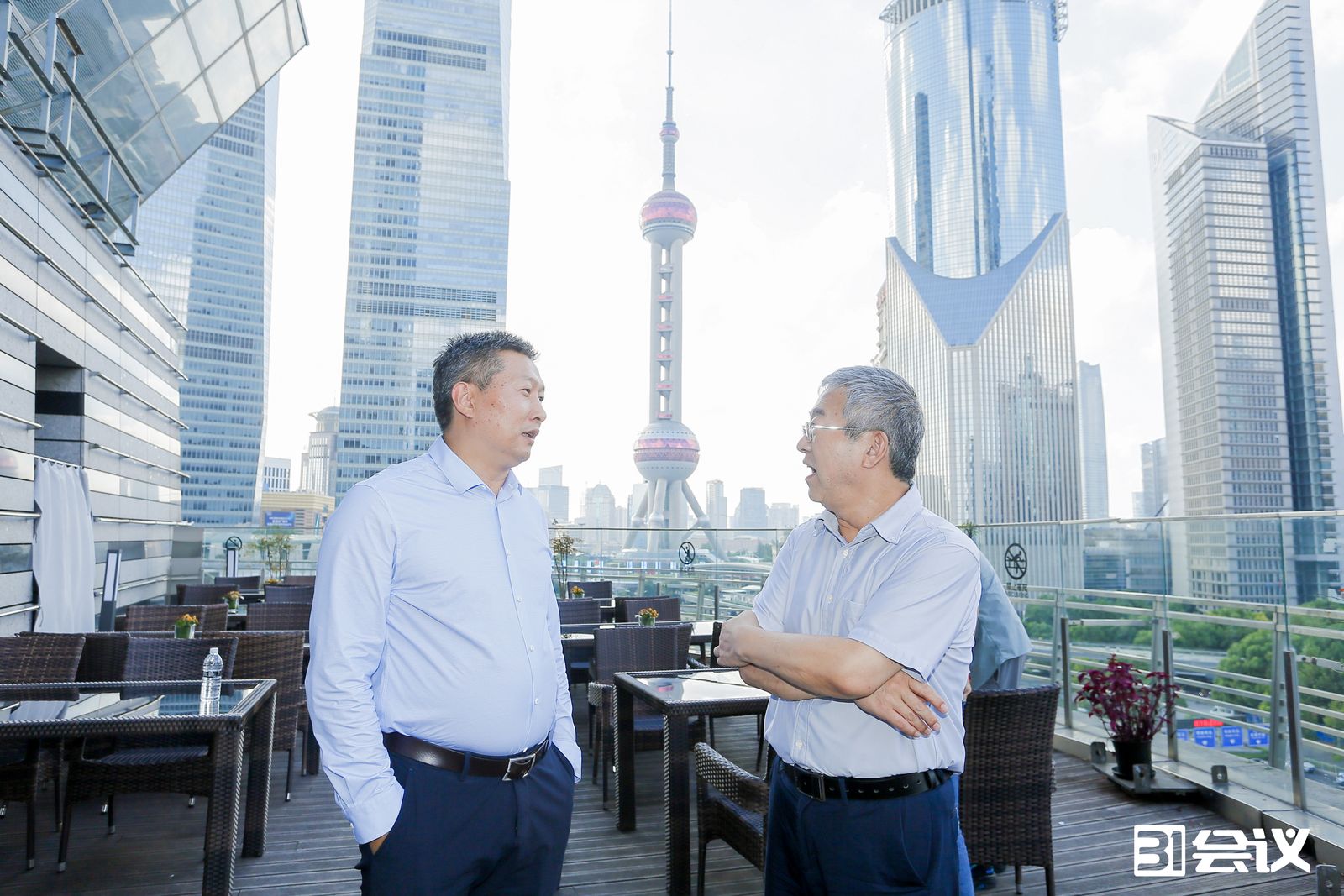 2_1600_3000_gif (8).jpg