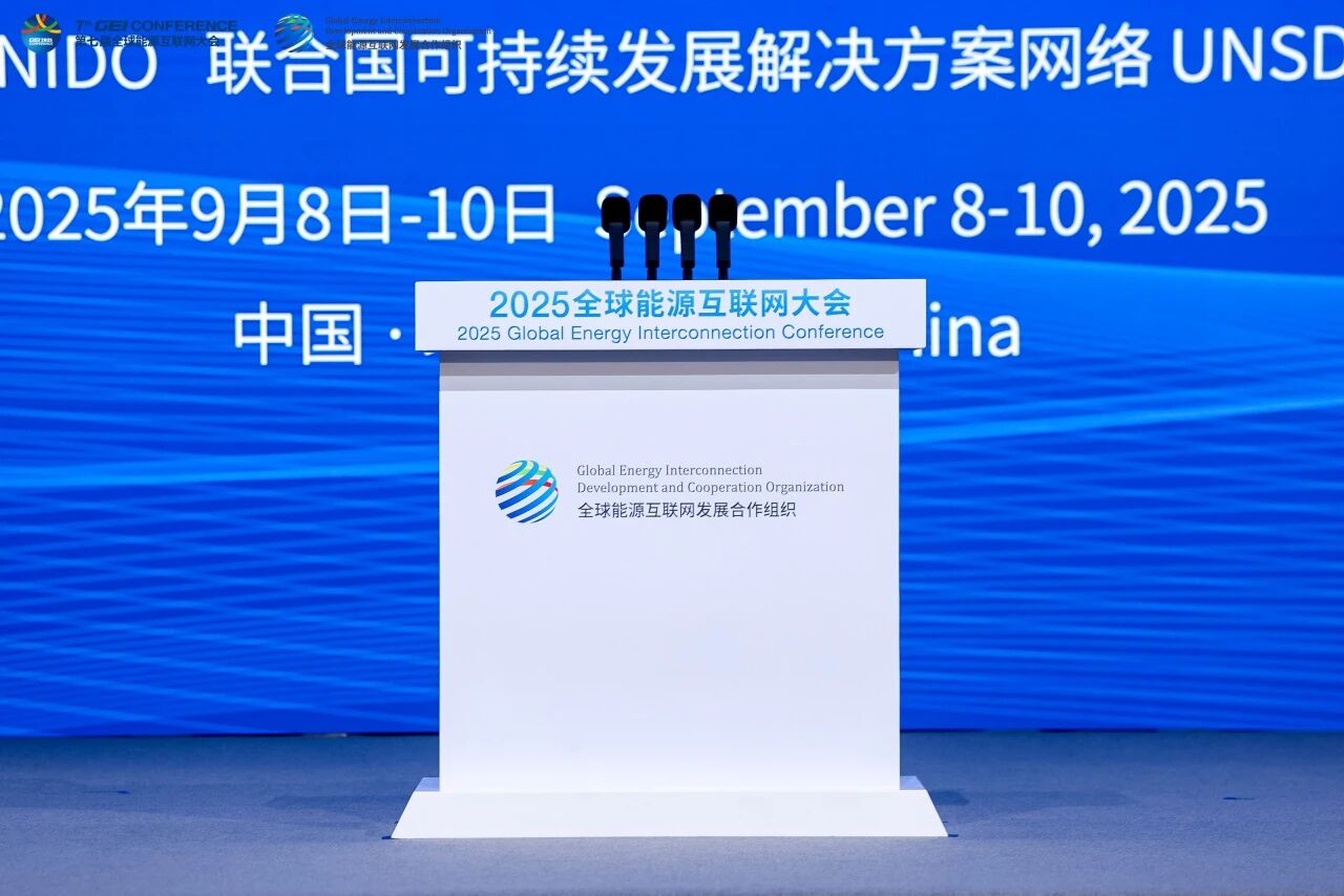 f2f0969cec4defd32f8b2060a850995b.jpg f2f0969cec4defd32f8b2060a850995b.jpg